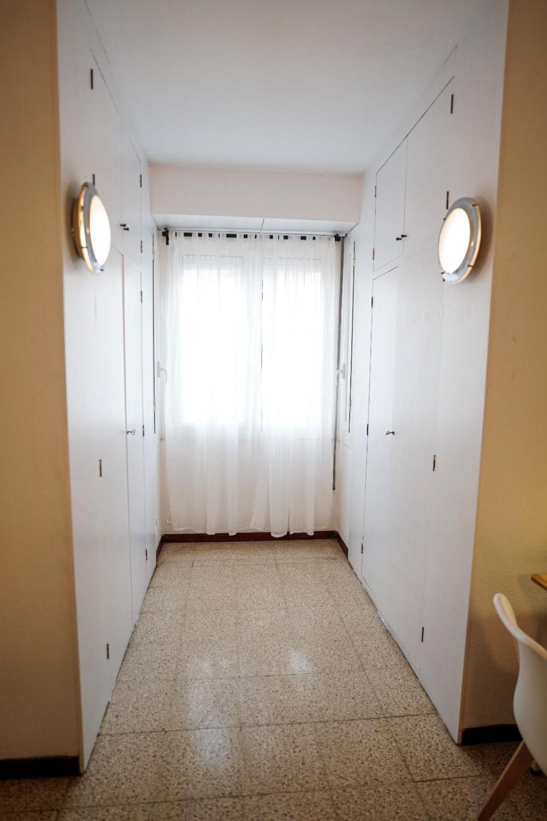 Privada En Piso Compartido Lepanto Vandrerhjem *
