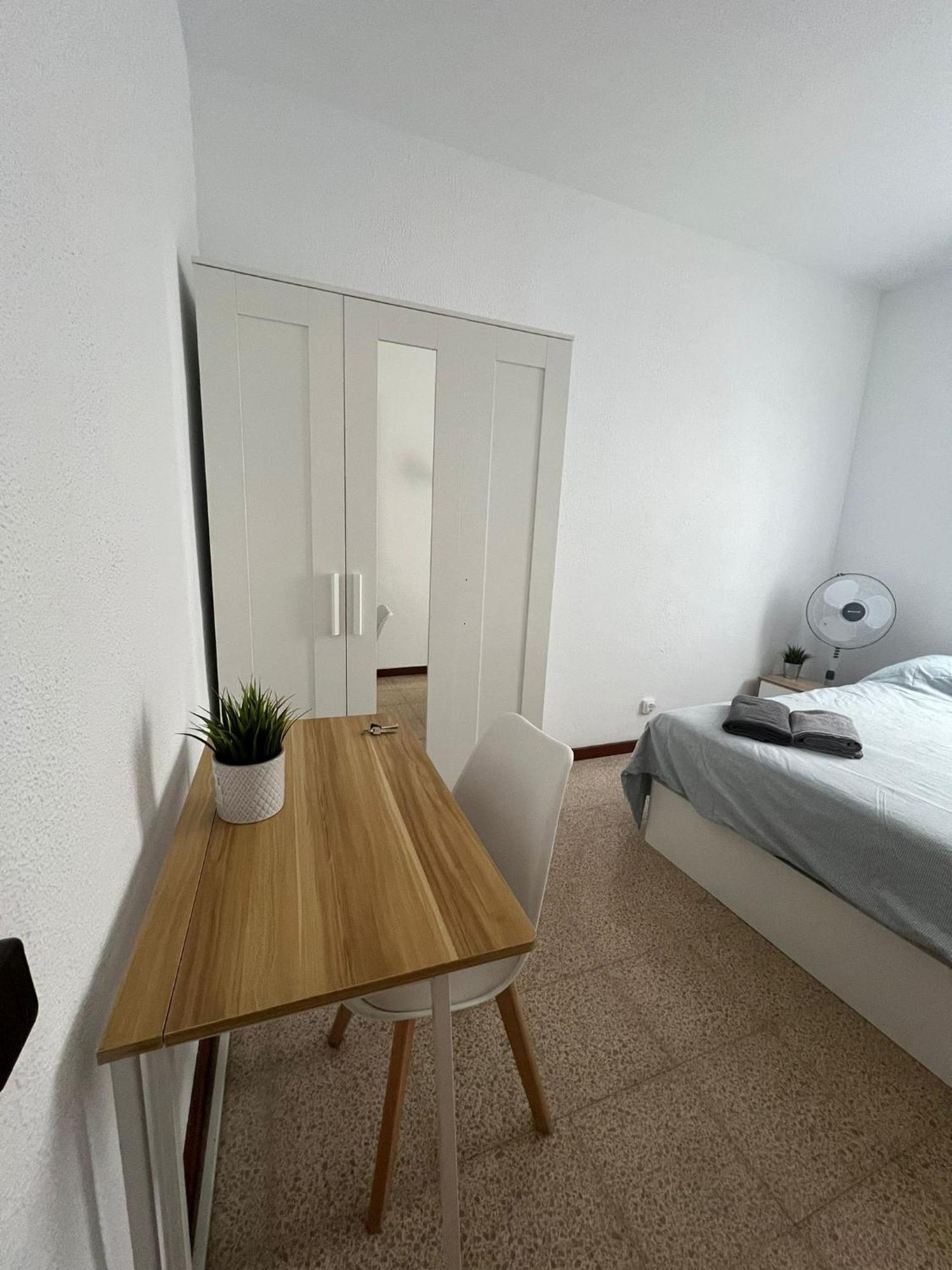 Vandrerhjem Privada En Piso Compartido Lepanto *